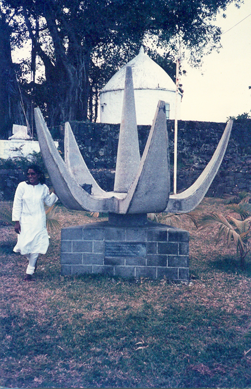 Fig. 3 – Mala Chummun, artist with her work, 1983
